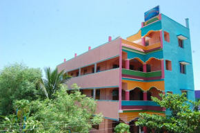 Гостиница Rainbow Guest House Tiruvannamalai  Тируваннамалай